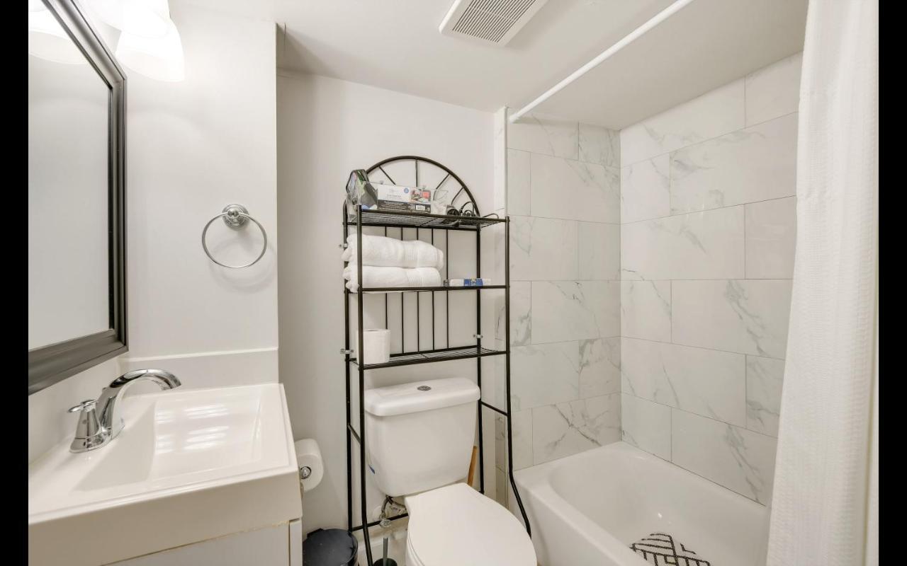 Splendid Cheerful 2-Bedroom Residential Hyattsville Buitenkant foto